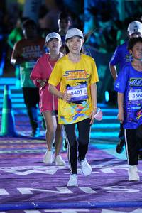 BIB: 3401, 3568
                            <button type="button" onclick="openModal(26226303)" class="btn btn-primary btn-sm float-right btn-popup" data-toggle="modal" data-target=".modal-high-quality">
                        <i class="fas fa-shopping-cart"></i> Add to Cart
                    </button>
                                            <button type="button" onclick="isThisMe(26226303, true)" class="btn btn-success btn-sm float-right btn-popup btn-isme hidden" data-toggle="tooltip" data-placement="bottom" title="นี่คือรูปของคุณใช่ไหม คลิกที่นี่เพื่อเอาเข้าอัลบั้ม">
                        <i class="fas fa-plus"></i> Add to album
                    </button>
                    <button type="button" onclick="isThisMe(26226303, false)" class="btn btn-warning btn-sm float-right btn-popup btn-isnotme hidden">
                        <i class="fas fa-ban"></i> Remove from album
                    </button>